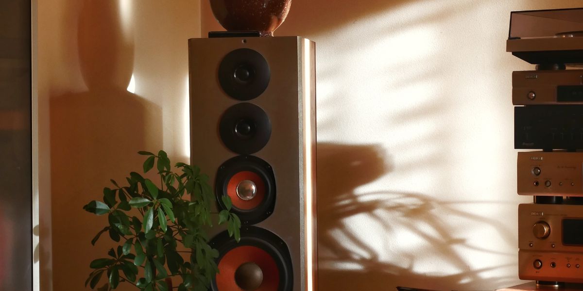 Nachbar hört laute Musik: Was Zimmerlautstärke wirklich bedeutet und was Sie tun können