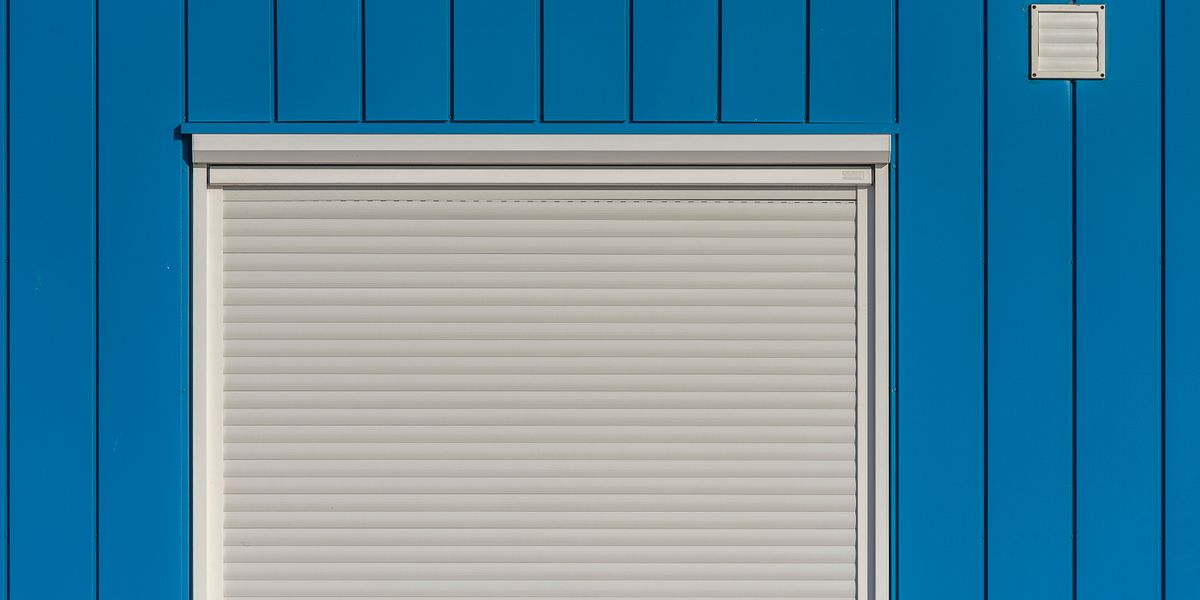 Rollladen klappert bei Wind: Ursachen und was wirklich hilft